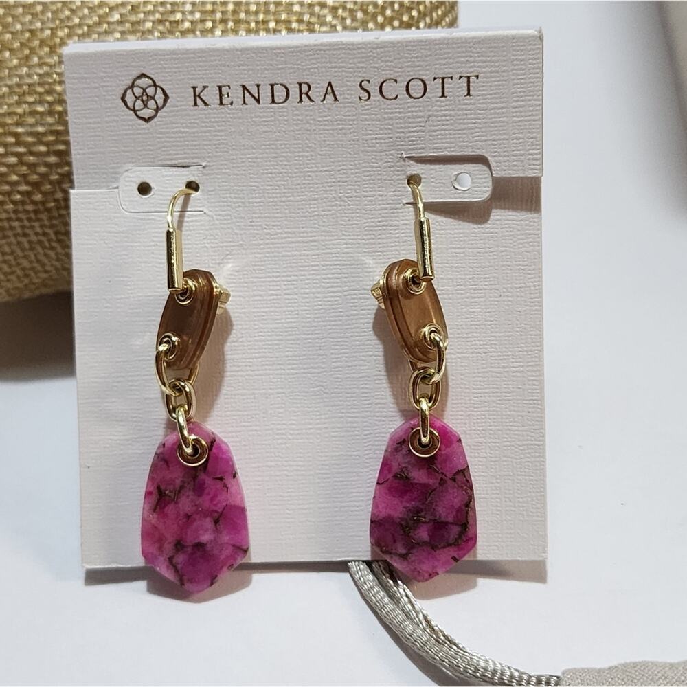 Kendra Scott Ashlyn Drop Earrings - pink Azalea and Gold